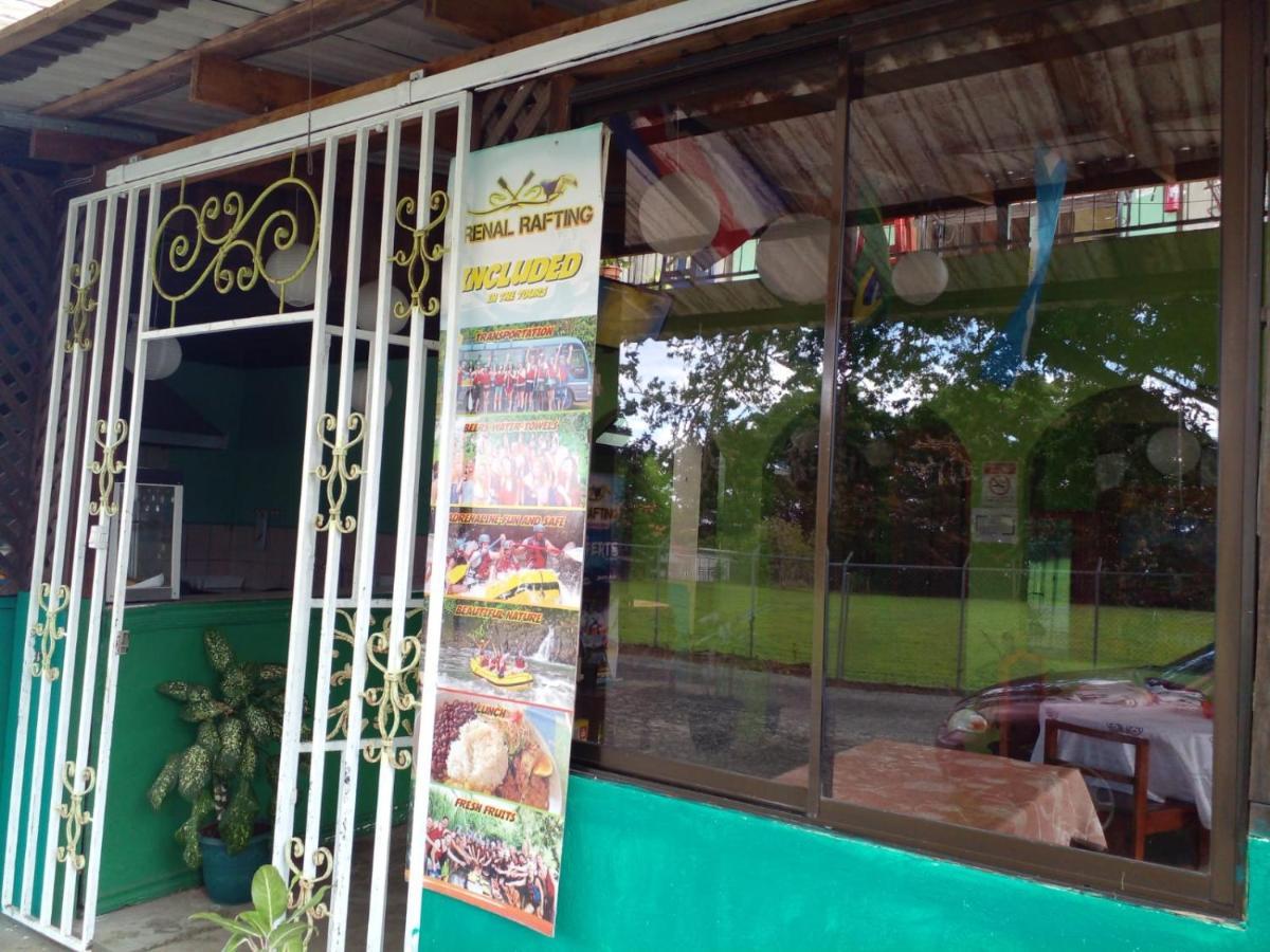 La Posada de Mama La Fortuna Exterior foto