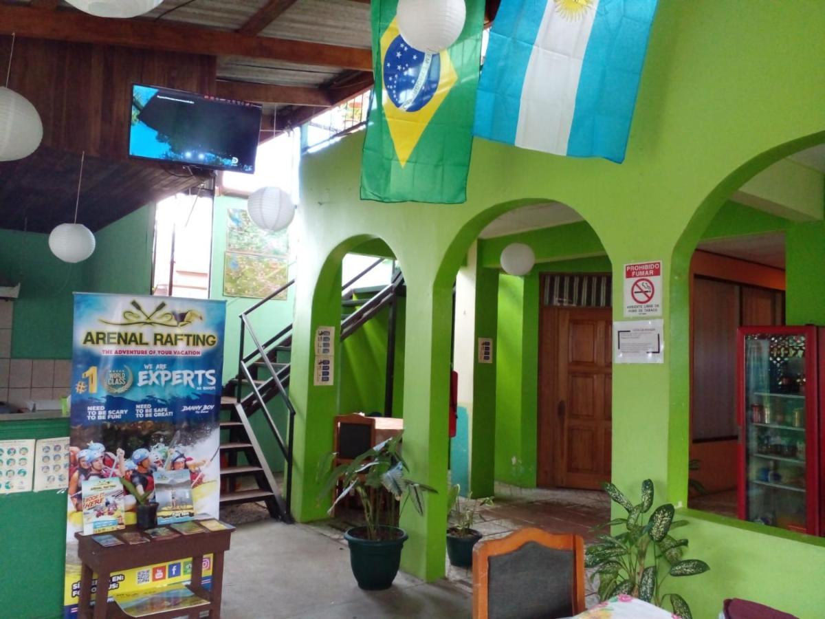 La Posada de Mama La Fortuna Exterior foto